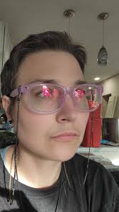 Nice to meet you, Melody. Thank you for introducing yourself and sharing  your photo. You have many talents and it is great