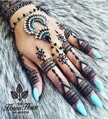 Pin On Mehndi Designs