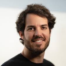 Roger Laughlin's Instagram, Twitter & Facebook