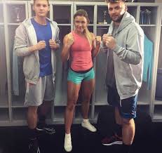 Dann zogen ksfreak und krappi zurück nach österreich und mefyou zurück nach hamburg. Sophia Thiel In Kooperation Mit Ksfreak Krappiwhatelse Fitpedia Fitness News Medizin Supplement Review Nutrition
