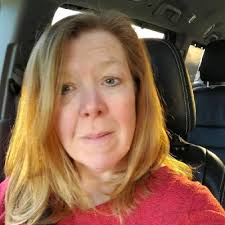 I'm thrilled to announce that this week I began my full-time position as an  Ad Sales Assistant at Hallmark Media. I am so excited to see what the  future brings at Hallmark