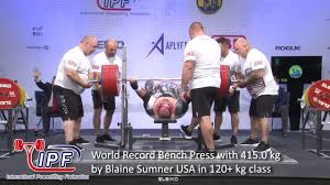 world record bench press with 415 0 kg by blaine sumner usa in 120 kg class