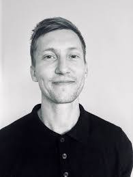 Ian Mcclintock's Instagram, Twitter & Facebook