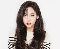 International age vs korean age. Idols Who Reached The Pretty Age Of 25 Korean Age This Year Soompi