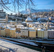 Silvia hirscher | romana paradeiser | christine lacher tel: Osterreich Der Kapuzinerberg In Salzburg Zieht Prominente An Welt