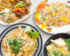 We visited ruby modern thai this evening and were pleasantly surprised by all that was offered during a covid focused period of angst. Order Ruby Thai Kitchen Delivery Online Los Angeles Menu Prices Uber Eats