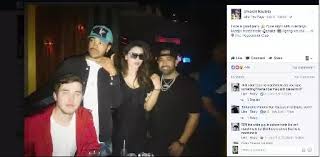 Browse millions of popular face wallpapers and ringtones on zedge and personalize your phone to suit you. Has Anyone Ever Seen Marshmello S Face Quora