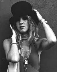 Holed up in sly stone's plush studio, on break from recording rumours, nicks found an electric piano and. Stevie Nicks Of Fleetwood Mac 1977 Imgur