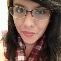 40+ perfiles de «Yeni Flores»