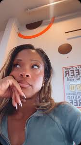 I have to be the most #popularloner I know !yeah reread that! I know and I  like it that way . It never fails every single time I go out alone .Someone  walks up to me and tells me their life story ...