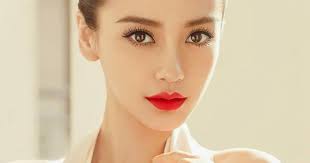 Những thắc mắc về phẫu thuật môi trái tim mỏng