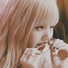 صور بلاك بينك blackpink lisa lisa blackpink wallpaper blackpink