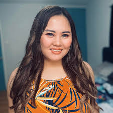 Marcy Roman's Instagram, Twitter & Facebook