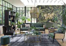 Élément à la fois décoratif et utile d'une maison, une table extensible en verre peut changer l'aspect de votre salle de séjour ou de votre salle à manger, en y apportant une touche de chaleur et de lumière. Table Basse En Verre Trempe Vert Manaos Maisons Du Monde