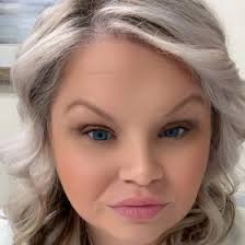 Autumn Blevins's Instagram, Twitter & Facebook