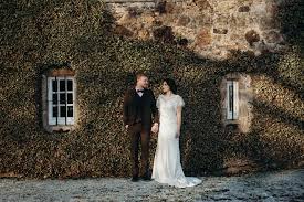 A Stylish 1920s Winter Wedding Shoot