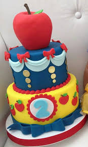 Pastel Blancanieves Gateau Blanche Neige Gateau Blanc Pate A Sucre