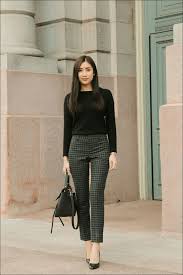 40 Relaxing Winter Work Outfits Ideas For Professionals To Try In 2020 Professional Work Outfit Spring Work Outfits Casual Work Outfits