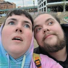 Emily Herr (@herrsuite) • Instagram photos and videos