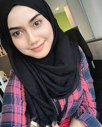 Awek Susah Nak Lekat Sekarang Badwolf Perfume Kan Ada Kuasa Pheromones Dengan 72x Concentrated Lebih Pekat Lebih Kuat Hijab Chic Kebaya Jilbab Gaya Hijab