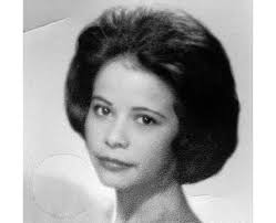 Gloria DeLEON Obituary (1943