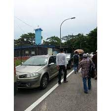 Muhamad Zulhairy Yunsinlaily Muhamadzulhairy Websta Instagram Ramadan Road