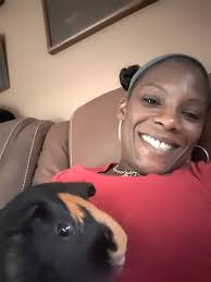 does anyone know how to guesstimate an approximate age??? i have 3 rescues  im not sure of