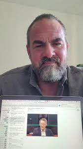 Herr Lauterbach, Ihre Glaubwürdigkeit ist abgelaufen !!! , Die Menschen  haben die Schnauze voll von Ihren untragbaren Äußerungen und Ihrer  täglichen Angst und Panikmache, für Ihre politischen Macht ...