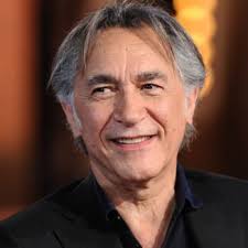 Viens danser avec papa, jean valjean, pt. Richard Berry Accuse D Inceste Qui Est Catherine Hiegel La Mere De Sa Fille Coline Femme Actuelle Le Mag