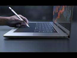 La macbook air pesa 2.8 libras y mide 11.97 x 8.36 x 0.63 pulgadas. Cual Es La Diferencia Entre Macbook Air Y Macbook Pro Difiere