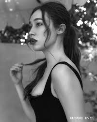 Alycia Debnam-Carey Beauty Standards Interview