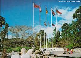 Entrance To Los Angeles Zoo Also Used For The Intro For Three S Company Los Angeles Zoo California Dreaming Los Angeles
