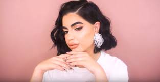 A glamorous hairstyle for the holidays. Diy Craft Tutorials Step By Step Vintage Hollywood Waves