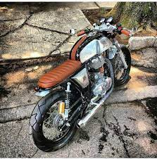 Pin By Eric Aguilar On Cafe Brat Scrambler Custom Bikes Cafe Racers Boy Bike Cafe Racer Motorcycle