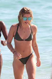 Emily bett rickards flaunts gorgeous bikini pics, get twisty!. Katie Cassidy And Emily Bett Rickards At The Beach In Miami Popsugar Celebrity