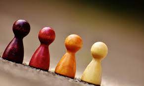 Die lexikalische bedeutung des wortes ist mit seiner gnoseologischen bedeutung untrennbar verbunden, denn sie ist vor allem zu verstehen als seine außersprachliche. Synonyme Finden Sag Mal Ein Anderes Wort Fur Textbroker