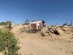 Un'azienda 100% italiana che progetta e sviluppa veicoli industriali, speciali e militari, sistemi elettronici per automotive, difesa e sicurezza. Tekne Trucks On Twitter Graelion In Dakar2021