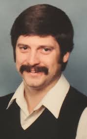 Mickey Lee's Instagram, Twitter & Facebook