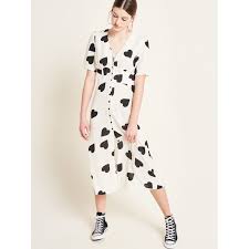 Black And Cream Alexa Heart Print Midi Dress With Images Printed Midi Dress Heart Print Dress Dresses