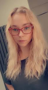 I try this ,I know should be easy!!! ,but it's either ,too curly or Too  soft and falls out . Do I straighten the under sections Meny thanks