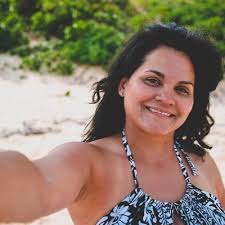 Sandra The Queen (@QueenSandraDT)