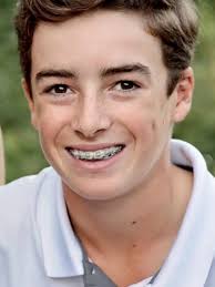 Peters leads unbeaten B-R golf to fifth consecutive win