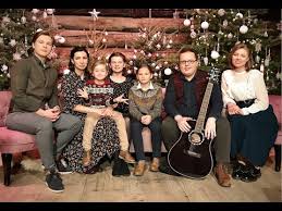 4.2k likes · 4 talking about this. Carol Of The Bells Angelo Kelly Family Youtube