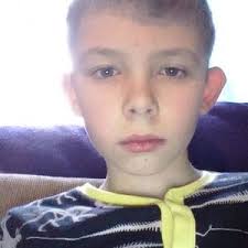 ewan bray (@beastyz129)