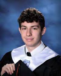 PAYTON PALMER WOHS VALEDICTORIAN CATALINA COLLING UGHS VALEDICTORIAN EDITH  ALVAREZ GHS VALEDICTORIAN