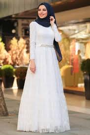Tesetturlu Abiye Elbise Boncuk Detayli Beyaz Tesettur Abiye Elbise 39560b Tesetturisland Com 2020 Elbise Moda Stilleri The Dress