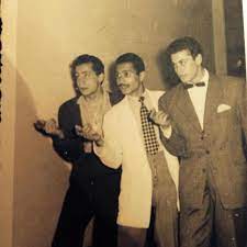 أفكار مشاريع صغيرة مربحة وغير مكلفة | ناجحة برأس مال صغير. ÙÙŠ Ø¹ÙŠØ¯ Ù…ÙŠÙ„Ø§Ø¯Ù‡ Ø£Ø¨Ùˆ Ø²Ù‡Ø±Ø© ÙŠØ±ÙˆÙŠ Ø­ÙƒØ§ÙŠØ§Øª Ø§Ù„Ø®Ø¬Ù„ ÙˆØ§Ù„ÙÙ† ÙˆØ§Ù„ÙÙŠØ³Ø¨ÙˆÙƒ Ø§Ù„Ù…Ù†ØµØ©