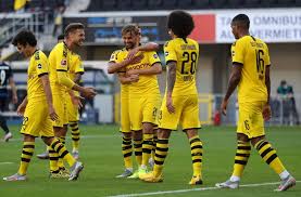 You are on page where you can compare teams borussia dortmund vs paderborn before start the match. Fussball Bundesliga Bvb Feiert Kantersieg In Paderborn Fussball Stuttgarter Zeitung
