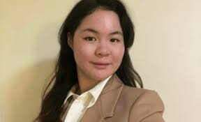 Meet Alyssa Reece: Artist, Designer, & Photographer