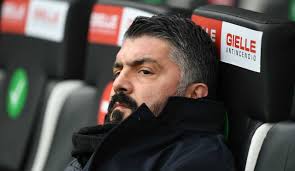 La juventus pareggia a crotone, gli azzurri sono a quattro napoli che comincia bene, che sembra avere buoni spunti e avere le spaziature giuste con milik. Udinese Napoli 1 2 Gattuso Qui Era Dura Stavolta Fortunati Radio Kisskiss Napoli